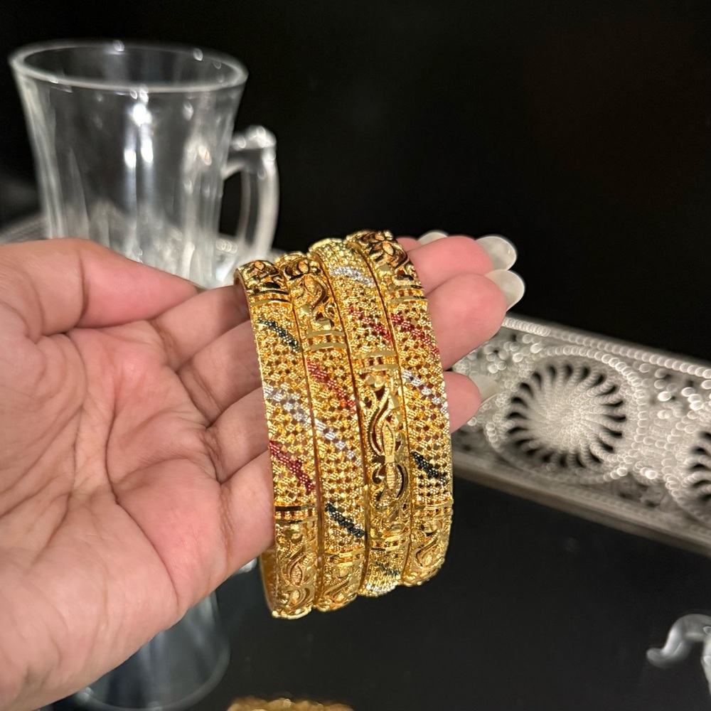 Indian Pakistani Gold Bangle Set - Picture 5 of 8